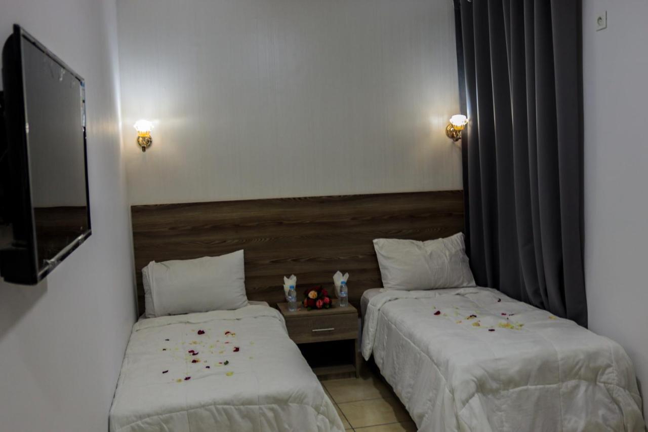 Hotel Borj Safae Laayoune Bagian luar foto